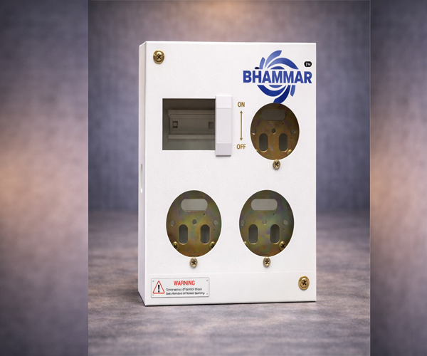 3 Socket + 1 MCB Industrial Distribution Board